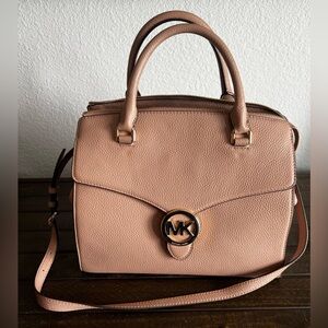 Micheal Kors satchel
